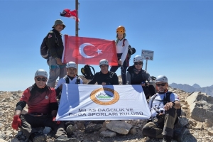 Demirkazık Zirve Tirmanışı (3.756 M.) 10-13 Temmuz 2025
