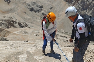 Demirkazık Zirve Tirmanışı (3.756 M.) 10-13 Temmuz 2025